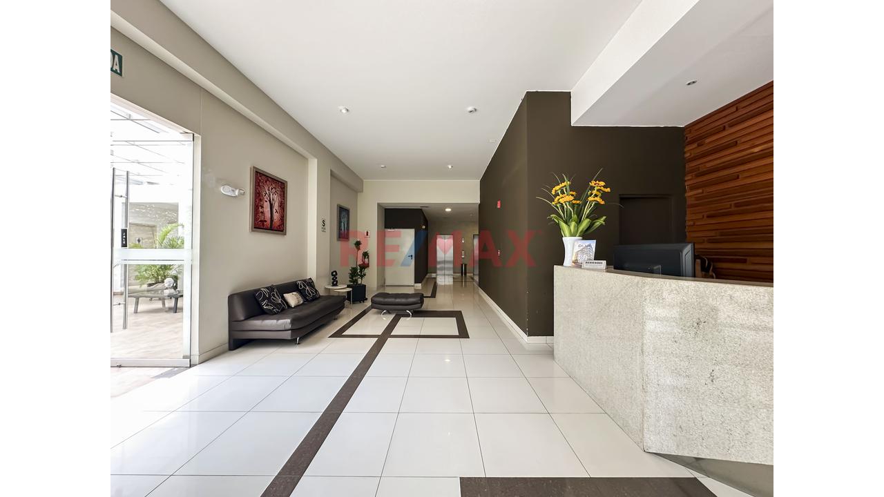 Departamento En Venta En Miraflores | 2 Dormitorios, 82.5 M² + Cochera - 17
