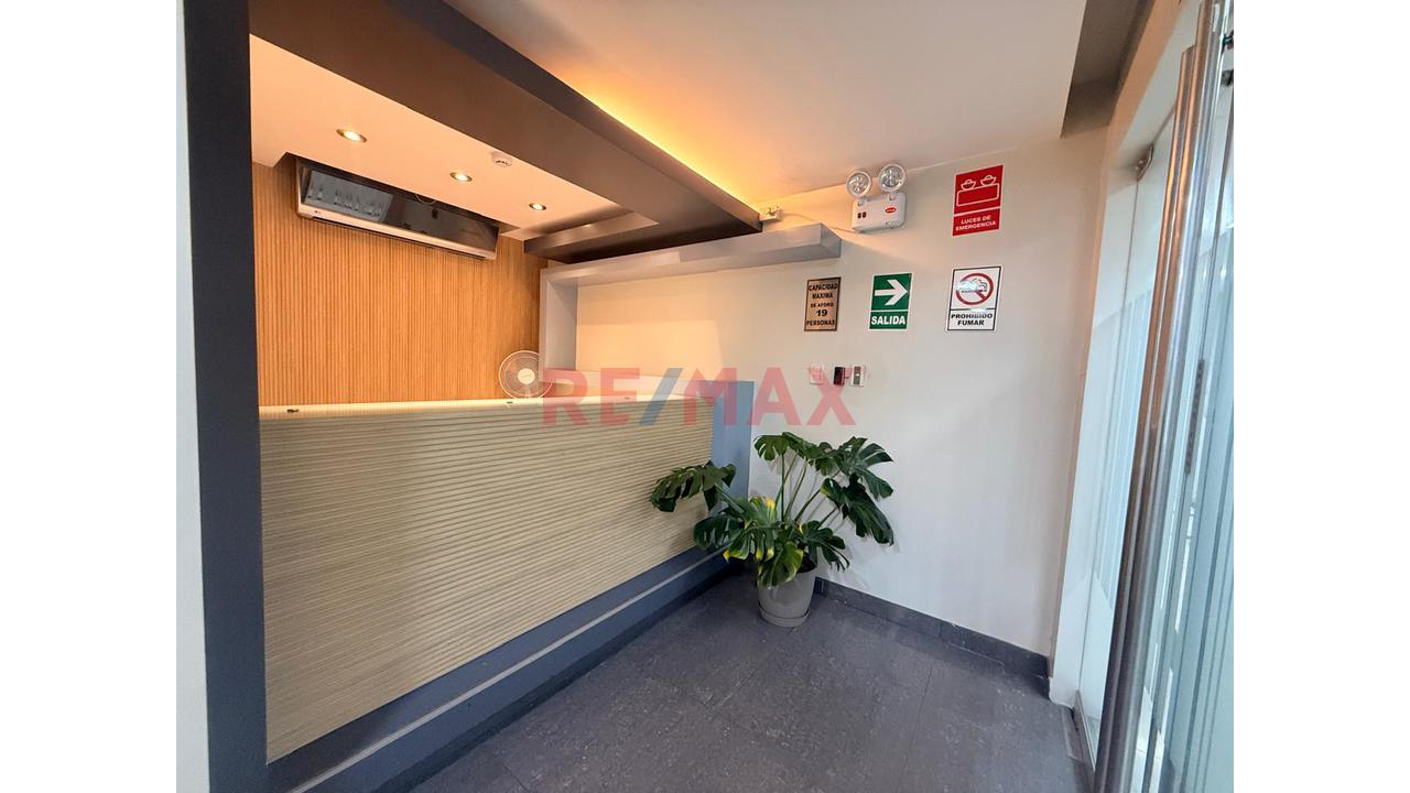 🏢 Oficina En Alquiler En San Isidro | 190 M² + 2 Cocheras Lineales (4 Vehículos ) — foto 11