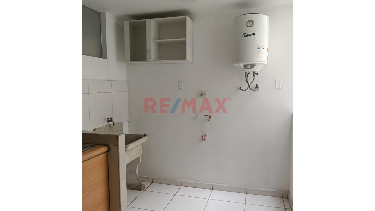 Alquiler Departamento Condominio Los Cerezos - Surco — foto 4