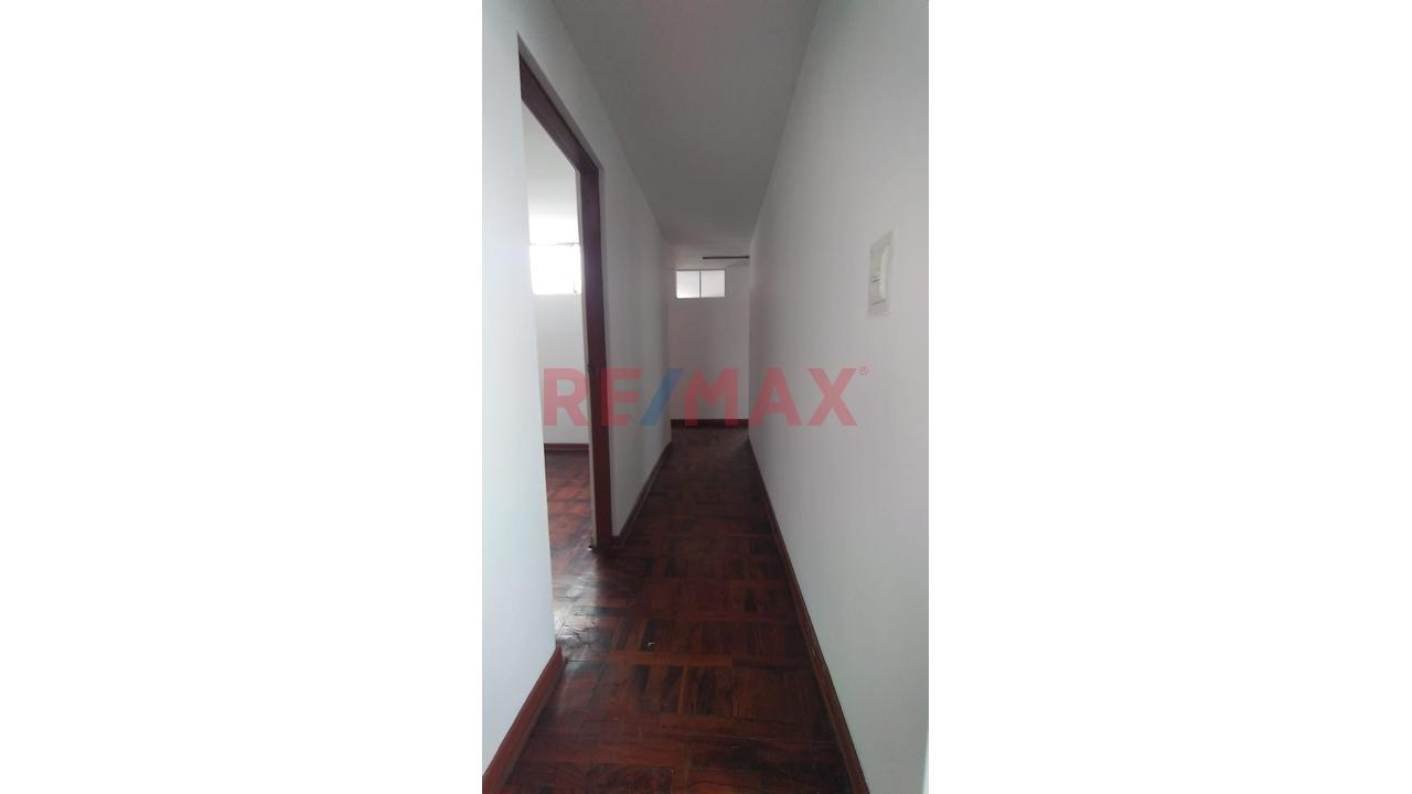 " Se Vende Casa De Dos (02) Pisos " - 8