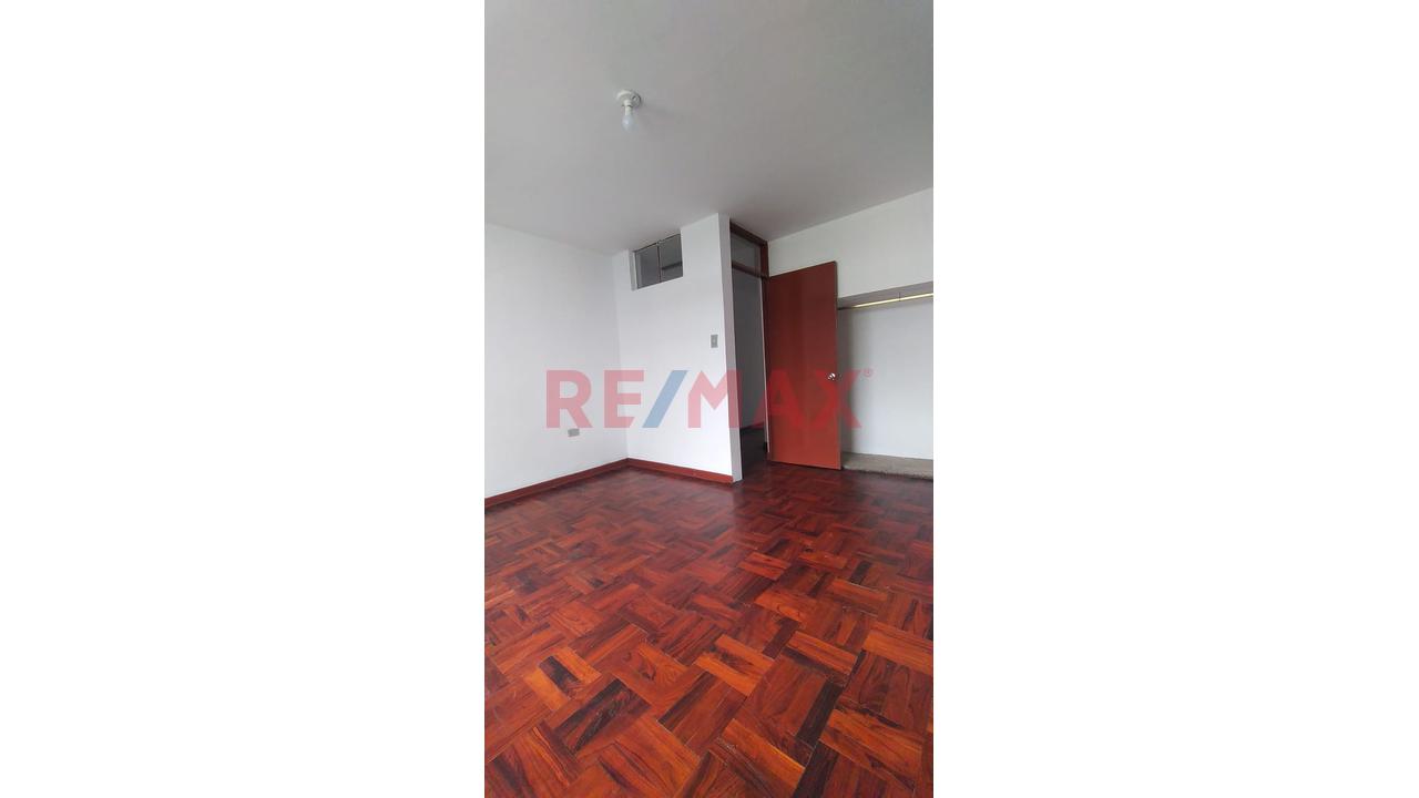 " Se Vende Casa De Dos (02) Pisos " - 19