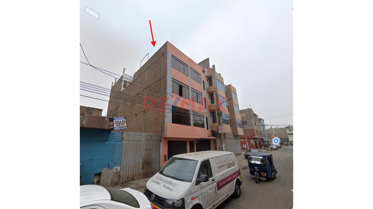 Venta De Casa De 4 Pisos Con Terraza Y Cochera En Ate - 5