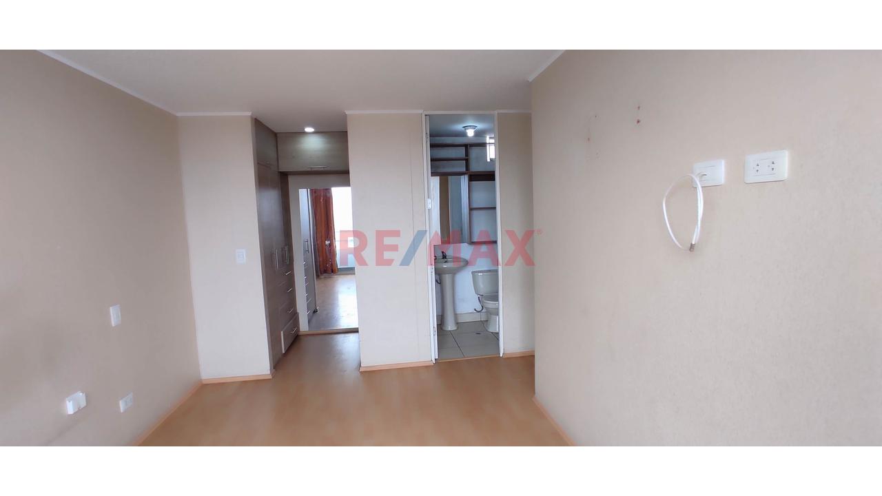Venta De Dpto, En Urb. La Campiña 6Ta Etapa Chorrillos — foto 9
