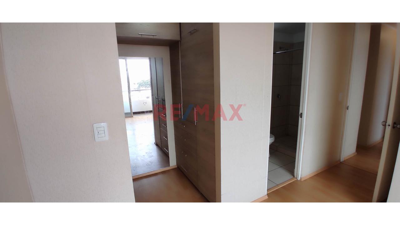 Venta De Dpto, En Urb. La Campiña 6Ta Etapa Chorrillos — foto 3