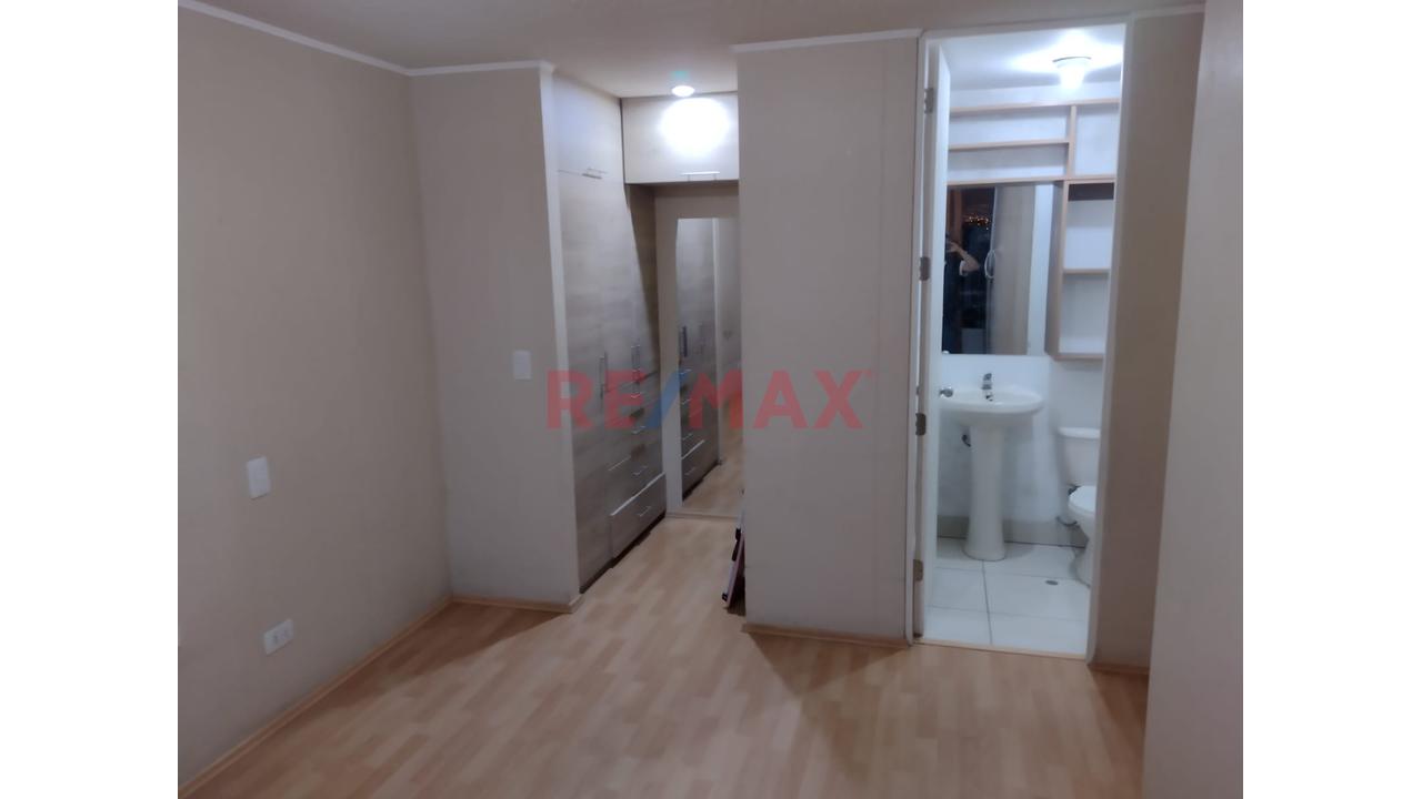Venta De Dpto, En Urb. La Campiña 6Ta Etapa Chorrillos — foto 8