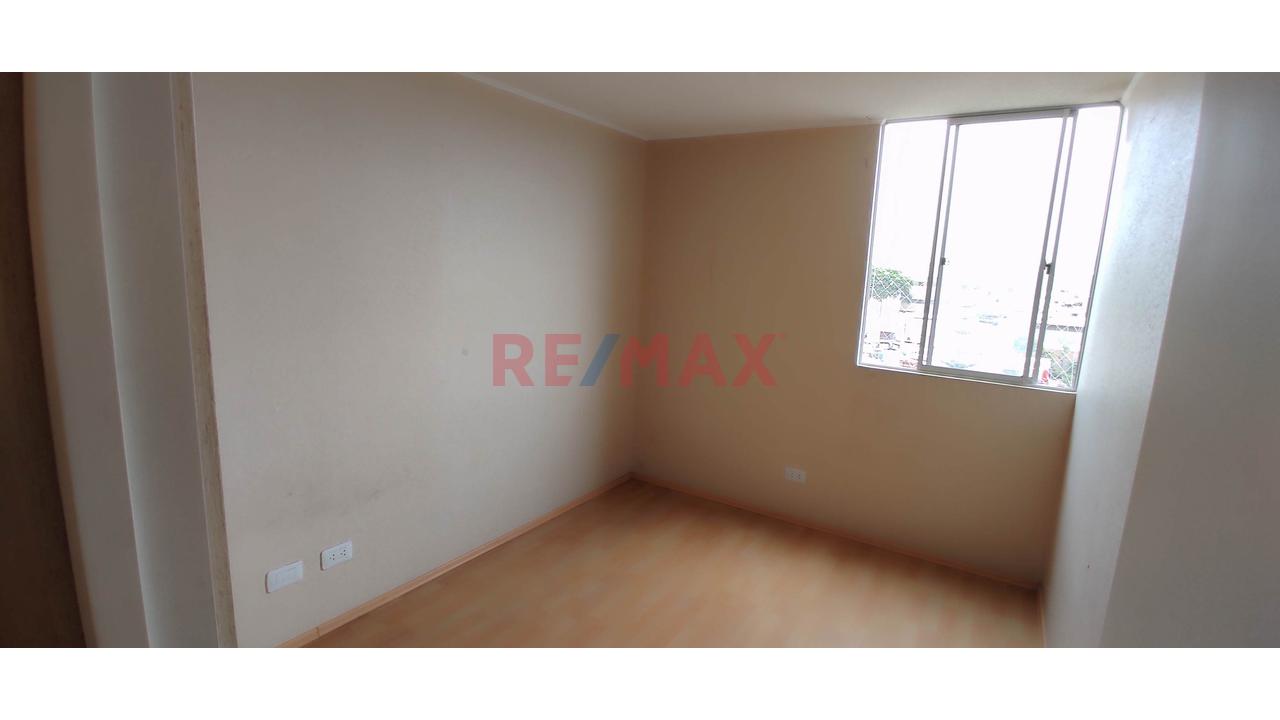 Venta De Dpto, En Urb. La Campiña 6Ta Etapa Chorrillos — foto 5