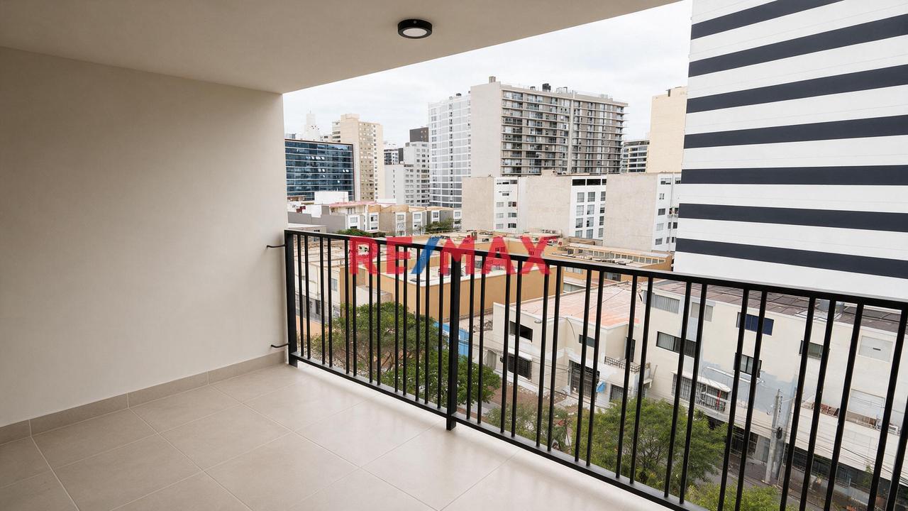 ¡Vive En Magdalena! Departamento En Alquiler Con 2 Habitaciones, 2 Baños Y Balcón