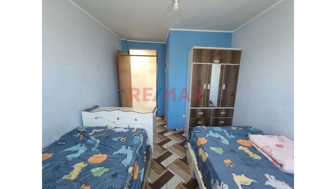 ¡Casa En Esquina En Venta En Sjl! 3 Niveles, Cochera/Negocio Y Gas Natural | Santa Rosa Del Sauce - 6