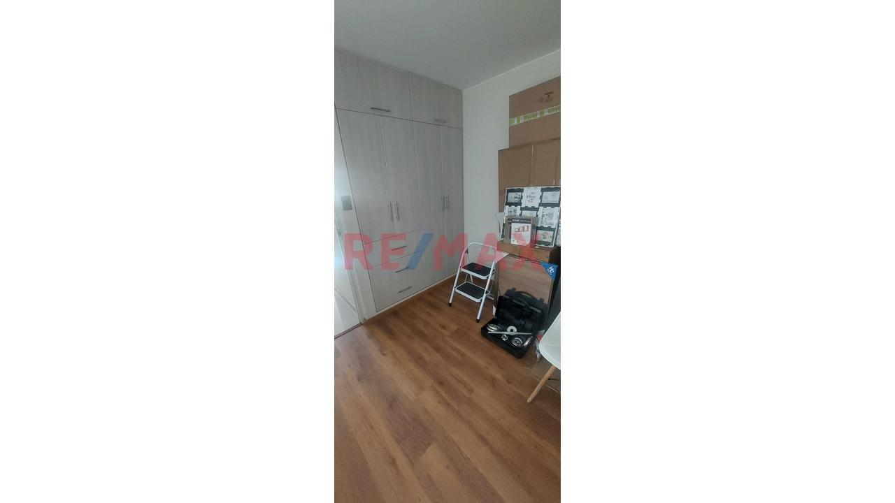 Alquiler De Moderno Departamento En Cerro Colorado - 10