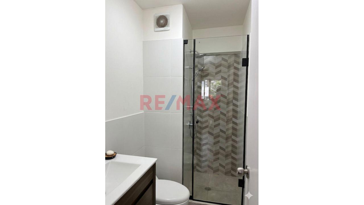 Alquilo Moderno Departamento Totalmente Amoblado En Surquillo Limite Con San Isidro — foto 12