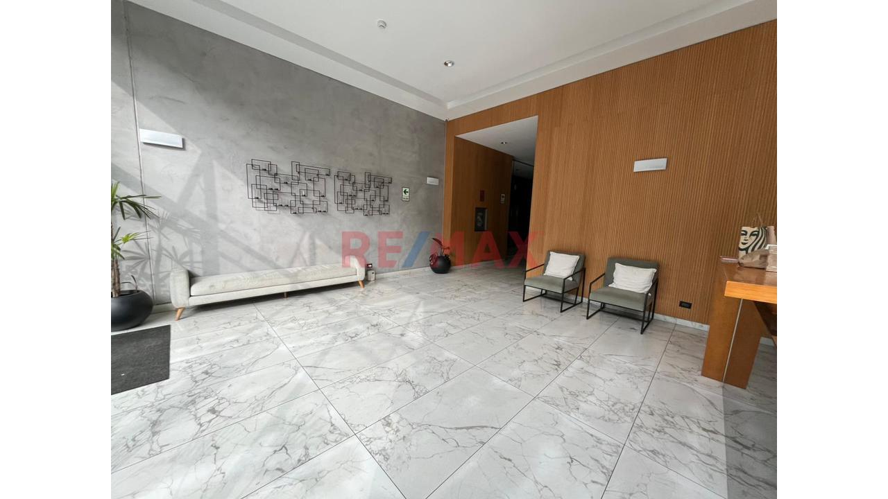Alquilo Moderno Departamento Totalmente Amoblado En Surquillo Limite Con San Isidro — foto 14