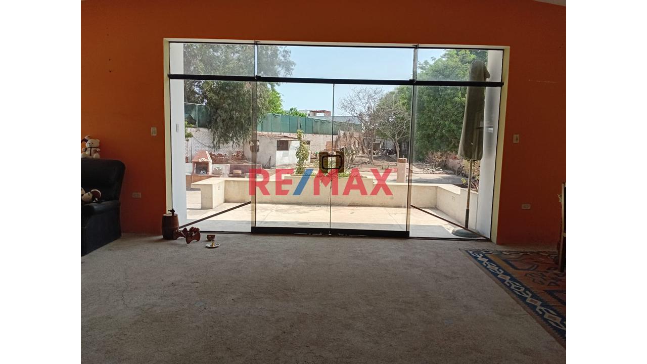 Venta De Casa Como Terreno En La Encantada De Villa Chorrillos - 1910 M2 - 8
