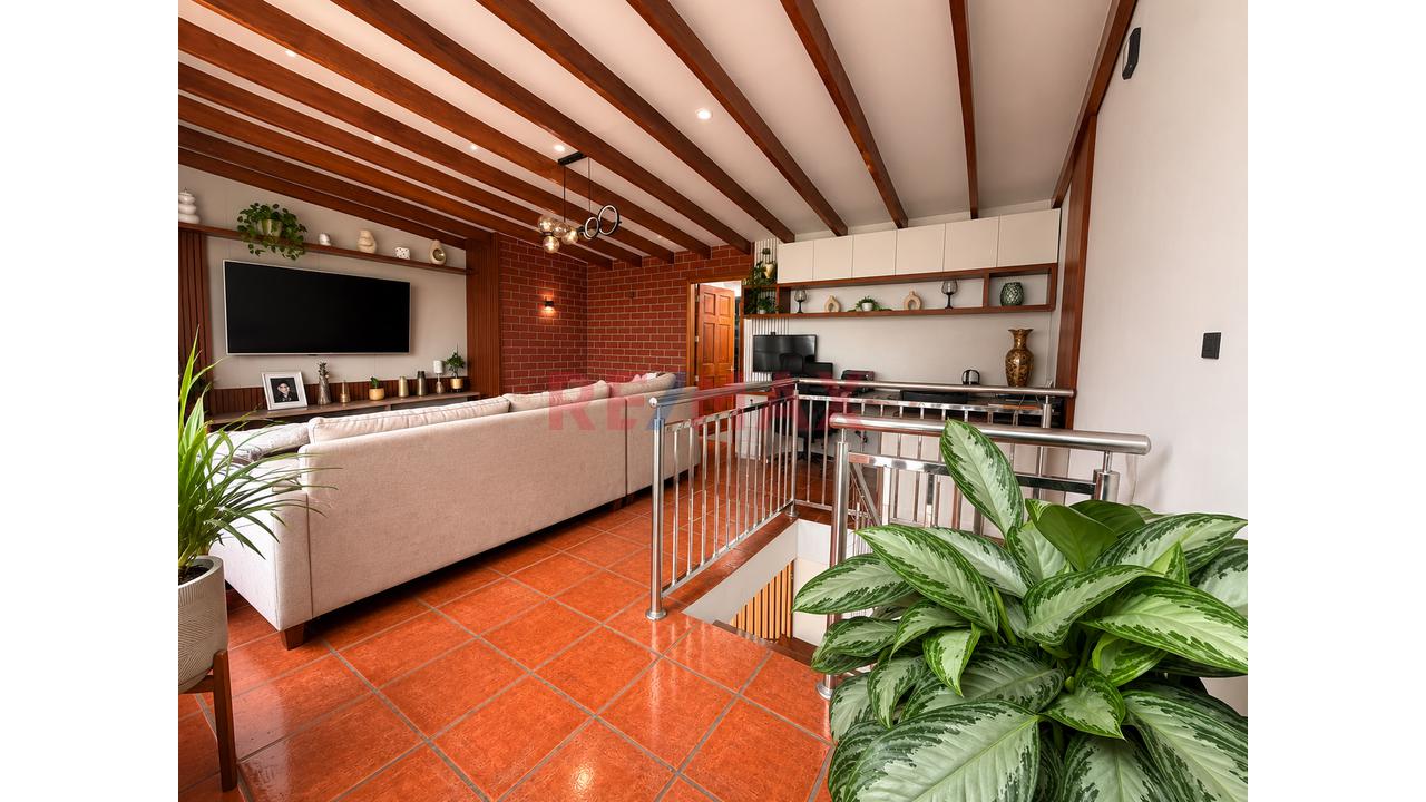 Venta Duplex 260 M² Urb. Tambo De Monterrico - Remodelado Con Acabados De Lujo - 15