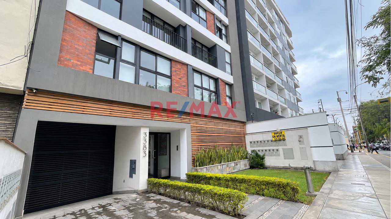 Moderno Departamento Flat De 2D En Av. Arequipa