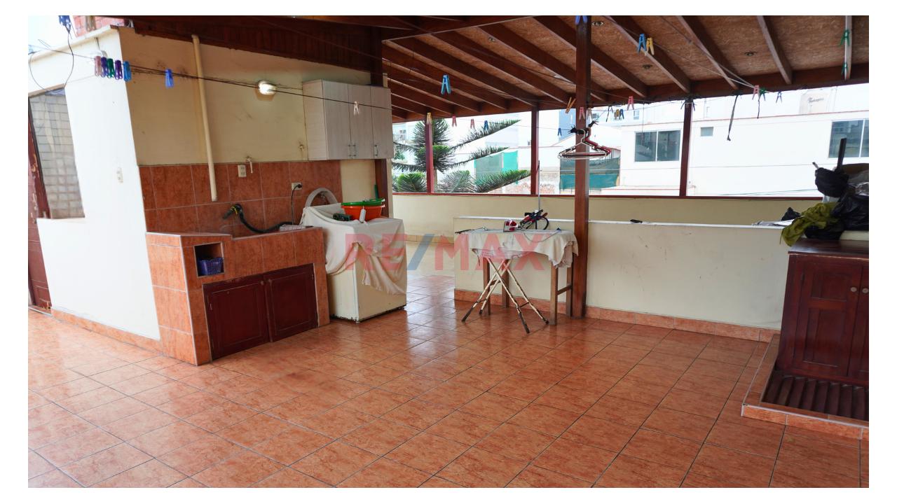 🏡 ¡Amplia Casa En Una Zona Exclusiva De San Miguel! - 9