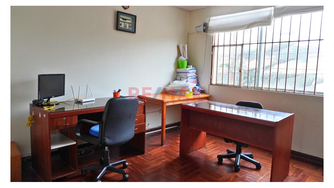 🏡 ¡Amplia Casa En Una Zona Exclusiva De San Miguel! - 15