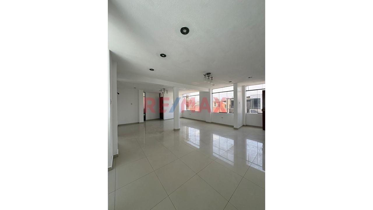 🏡 Departamento Amplio En Venta – Jlbyr - 6