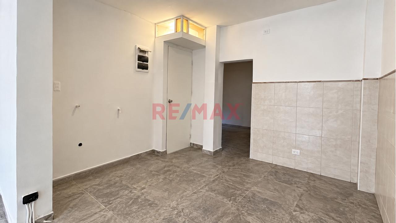 Local Comercial En 1Er Piso Urb. Matellini — foto 5