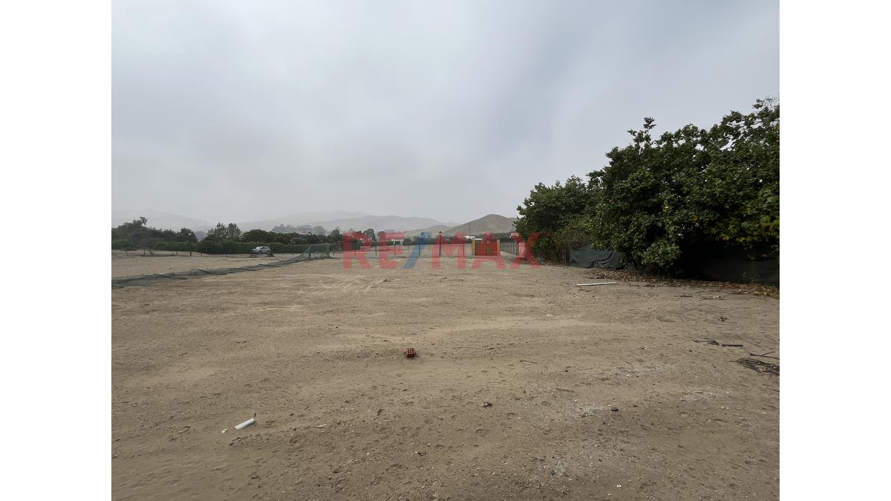 Venta De Terreno De 1,627 M² En Las Colinas De San Antonio - 1