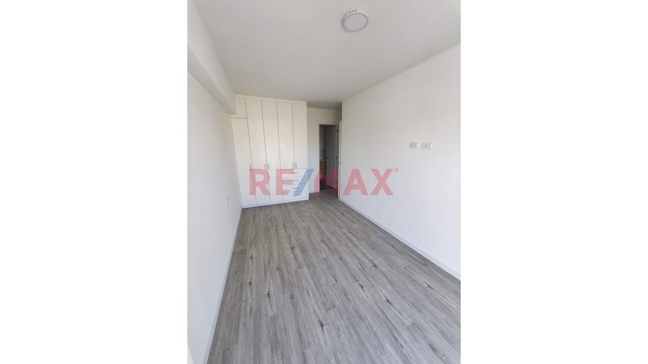 Se Alquila Departamento De Estreno En Residencial Acces (Los Arces) Con Cochera Para Camioneta - 2