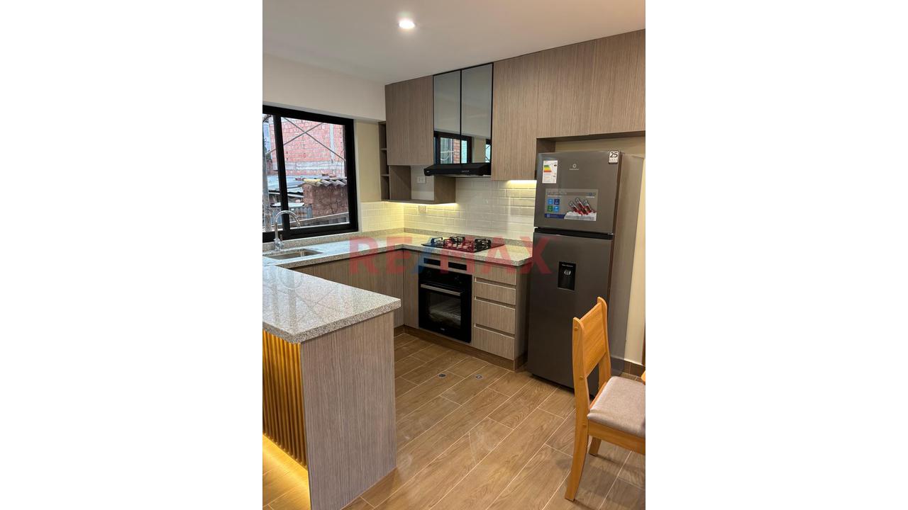 Departamento En Venta – Urb. Larapa - 9