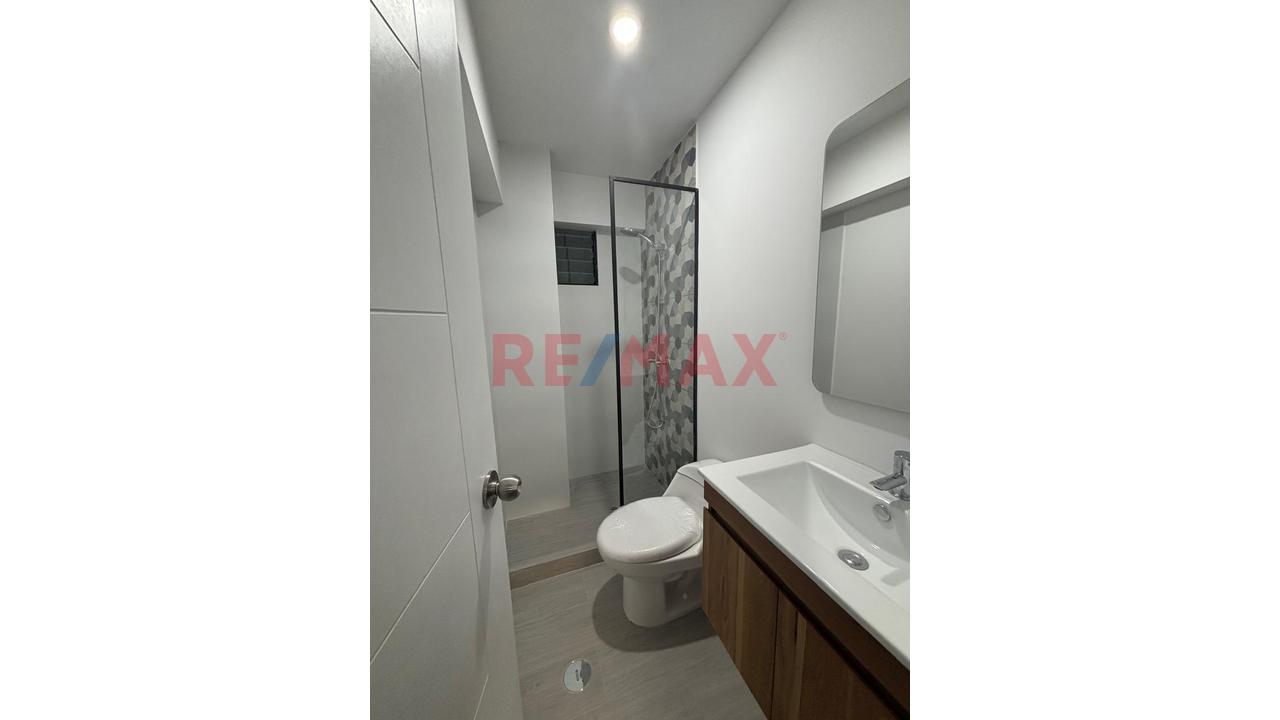 Departamento En Venta – Urb. Larapa - 6