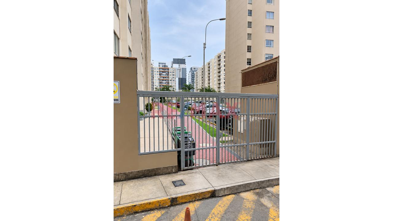 Departamento En Alquiler De 3 Habitaciones/San Miguel
