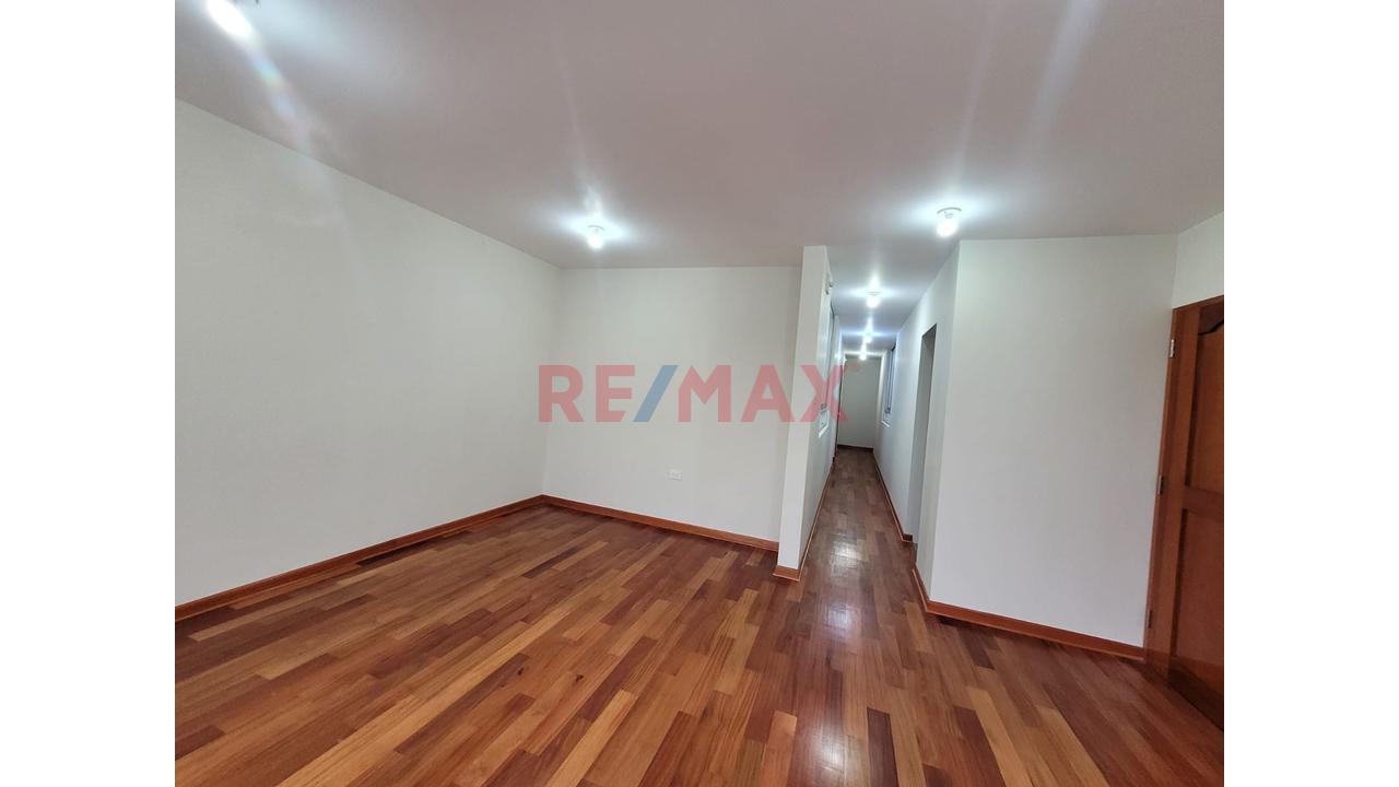 ¡Bajó De Precio! Último Departamento En Rosario De Villa, Chorrillos! — foto 6