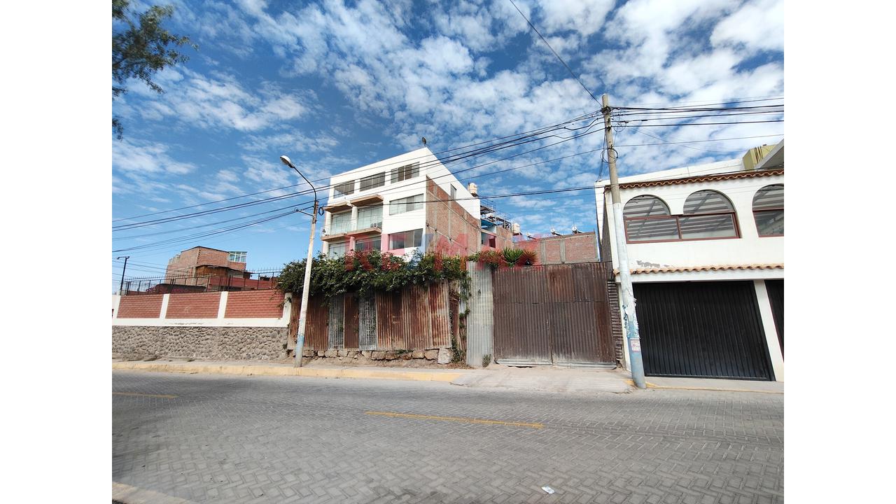 Terreno Urbano En Venta - Con Vista A La Campiña - 4