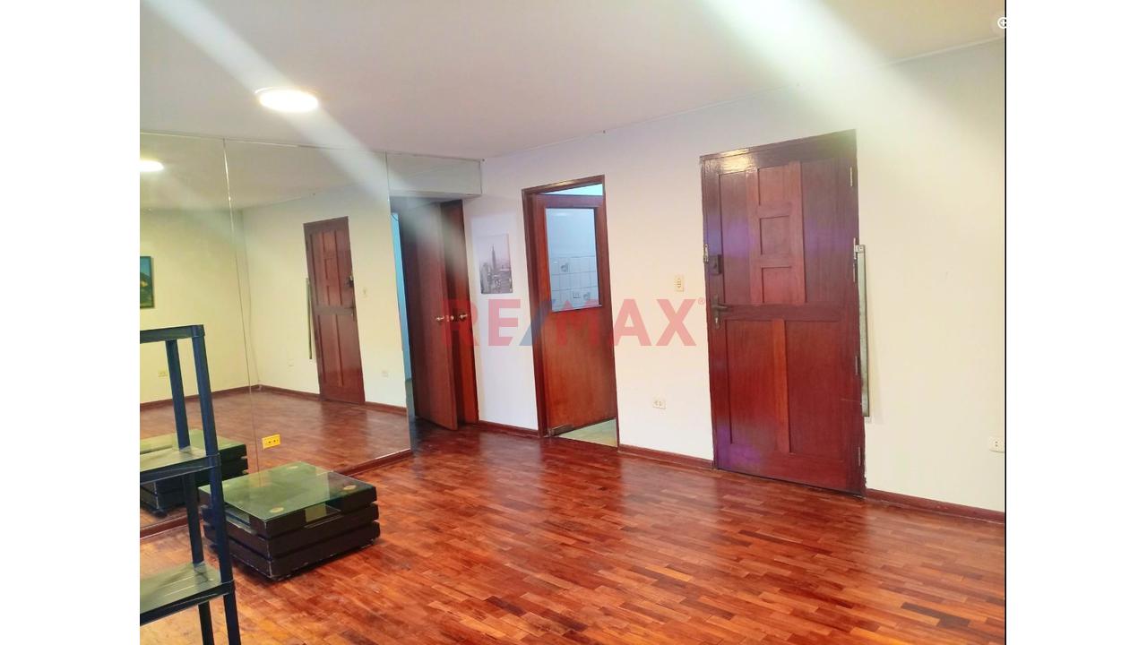 ¡Oportunidad En Surco! Departamento En Alquiler En 1Er Piso Cerca A Upc Y Esan — foto 2