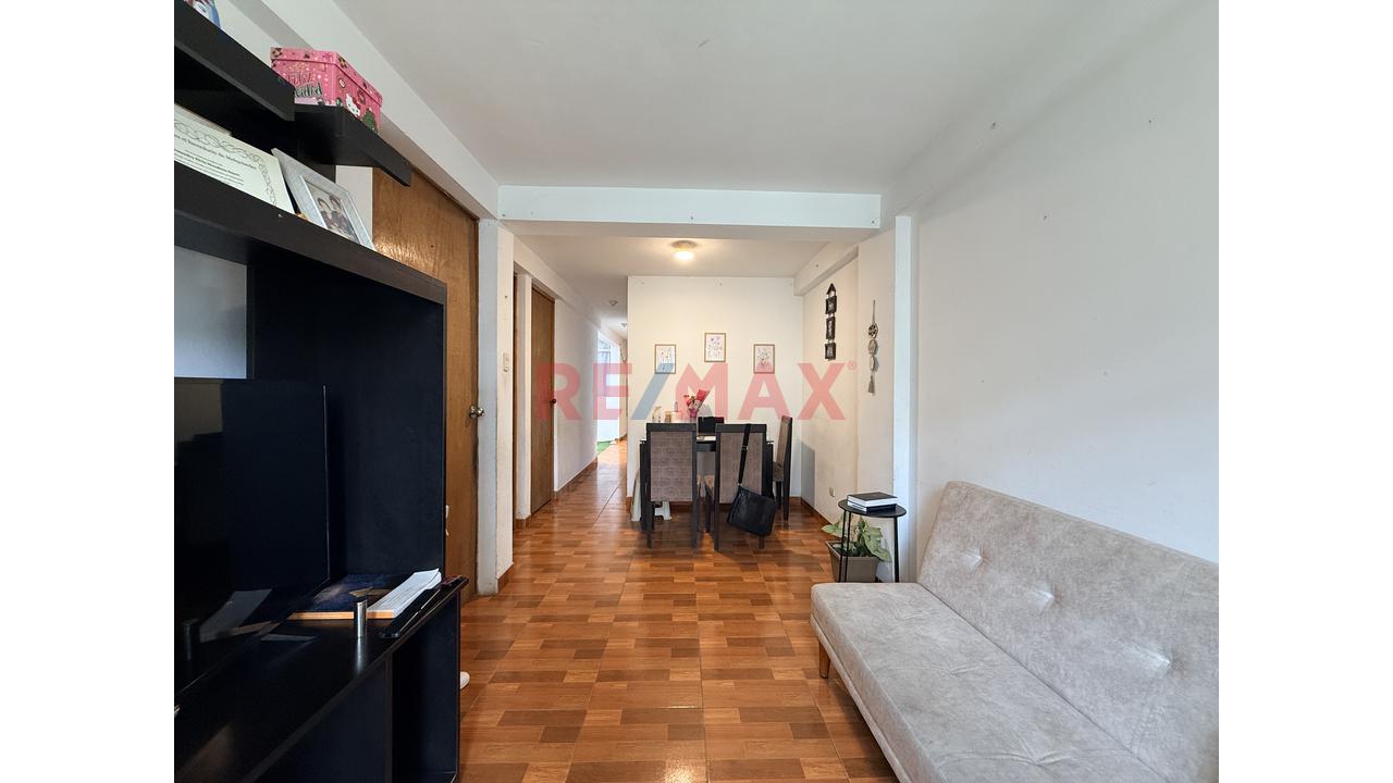 Casa En Venta - Villa Maria De Triunfo - 6