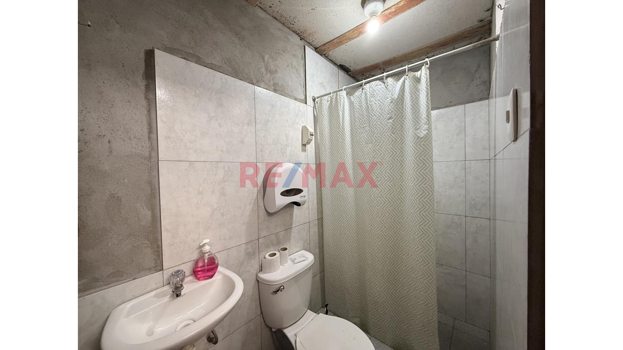 Casa En Venta - Villa Maria De Triunfo - 16