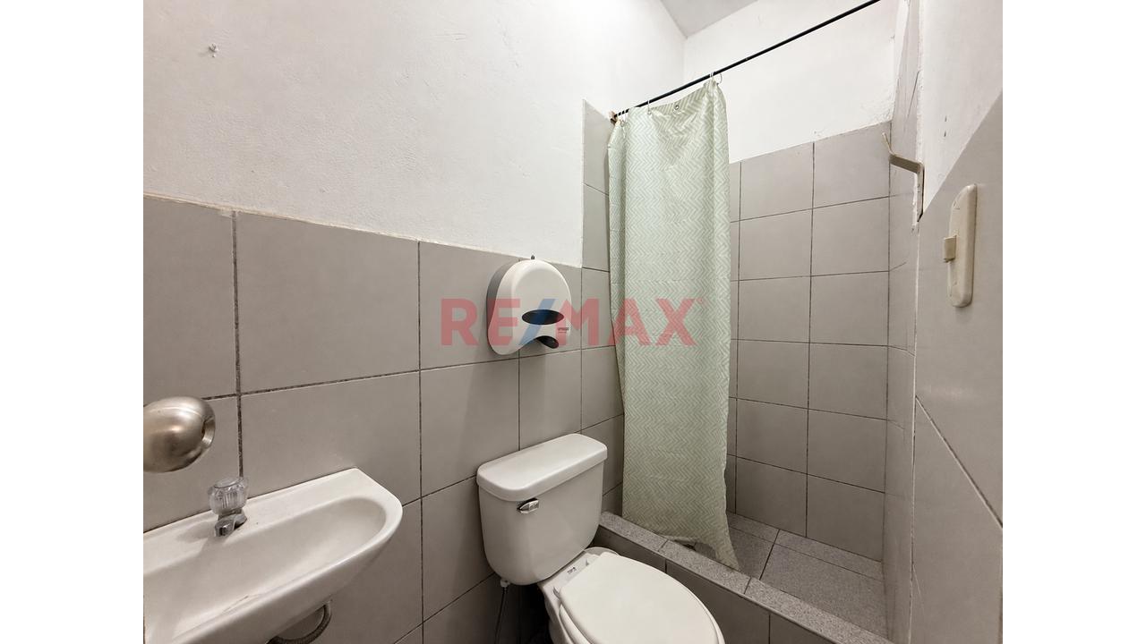Casa En Venta - Villa Maria De Triunfo - 3