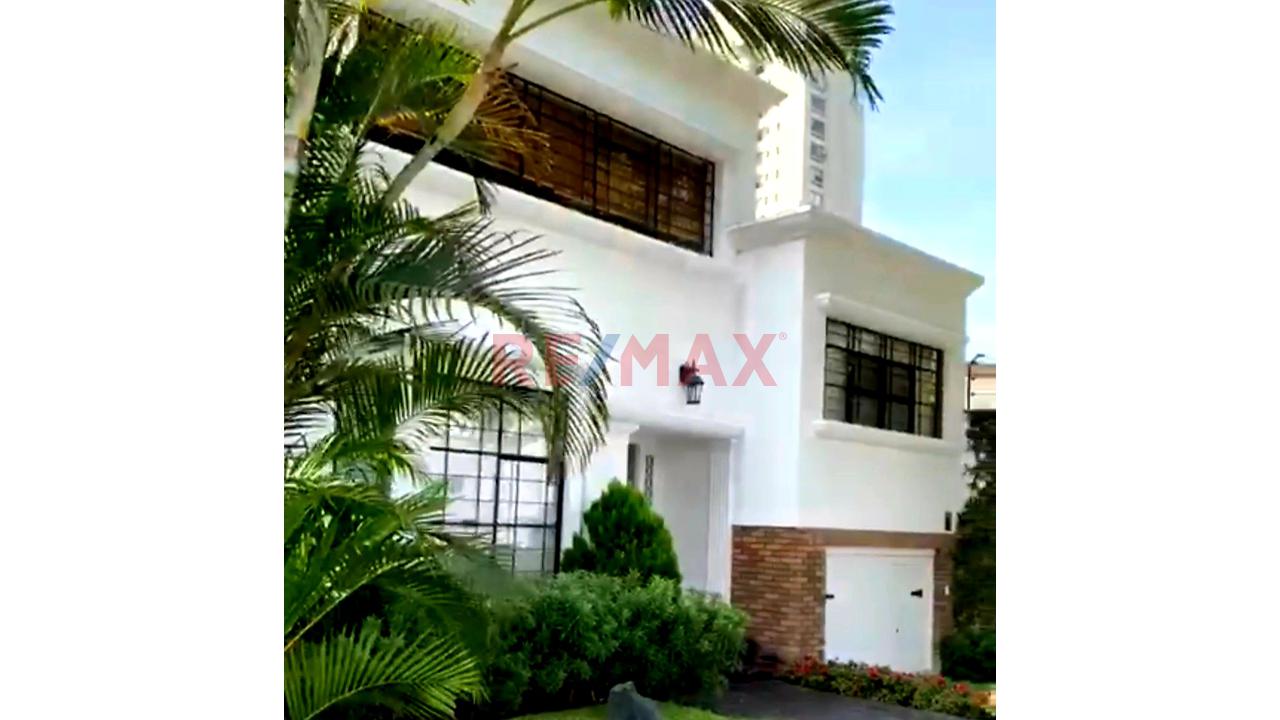 Exclusiva Residencia En Country Club San Isidro | 556.80 M² - 3