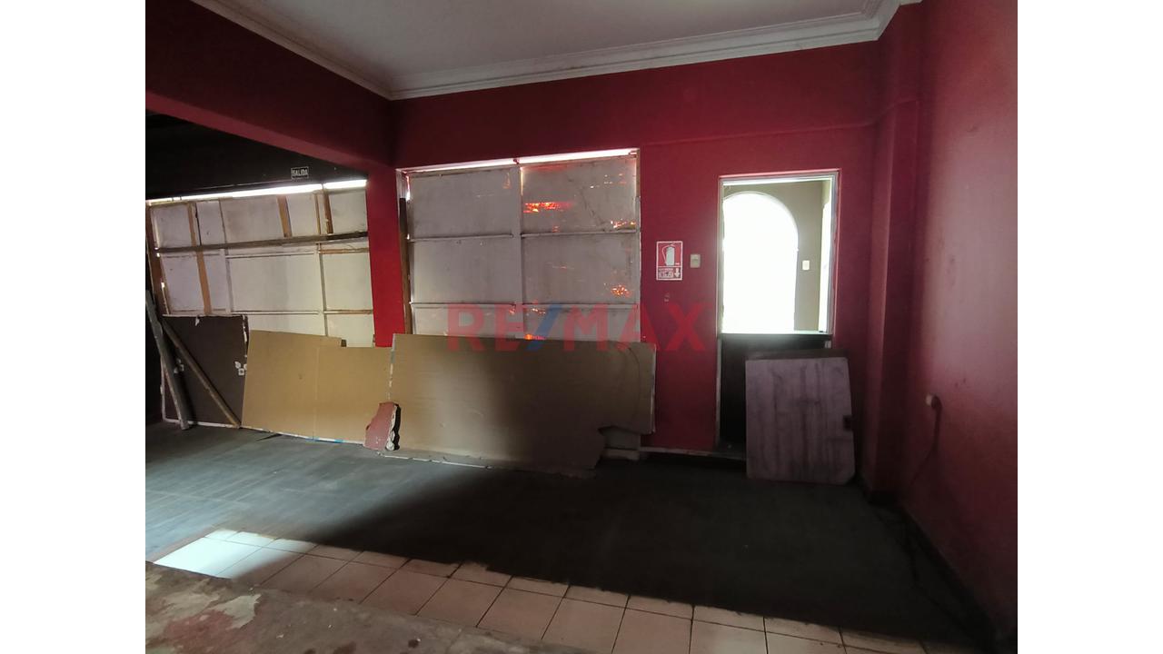 Se Vende Casa Como Terreno En San Isidro – Country Club | 610 M² | 8 Pisos | Avenida Principal — foto 4