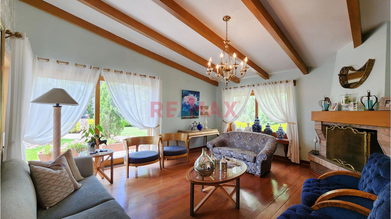 Exclusiva Casa En Venta En Santiago De Surco — foto 3