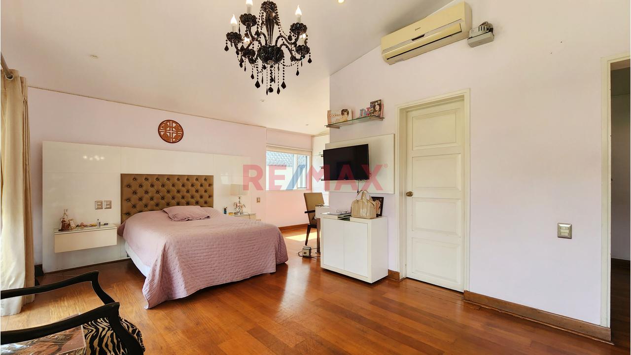 Exclusiva Casa En Venta En Santiago De Surco — foto 12