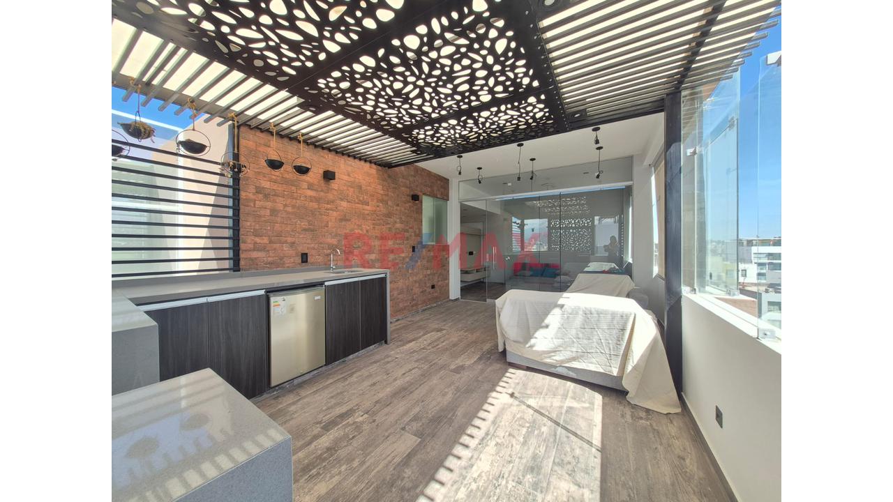 Exclusivo Dúplex En Esquina Frente A Parque Con Terraza Y Vista A Los Volcanes - 13