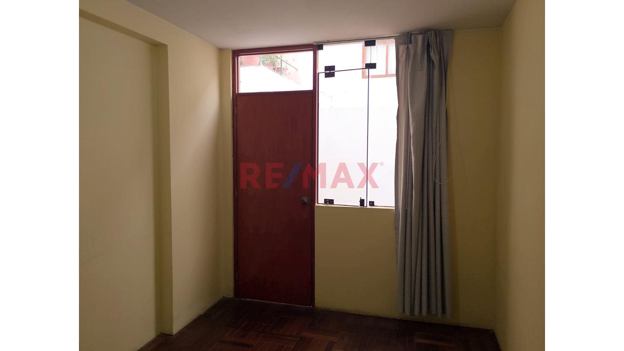 Se Alquila Minidepartamento Cerca De La U. San Martin De Porres En La Ensenada, La Molina — foto 11