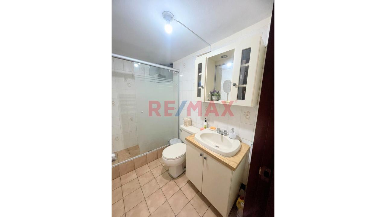 Casa De 4 Pisos En Venta En San Borja — foto 10