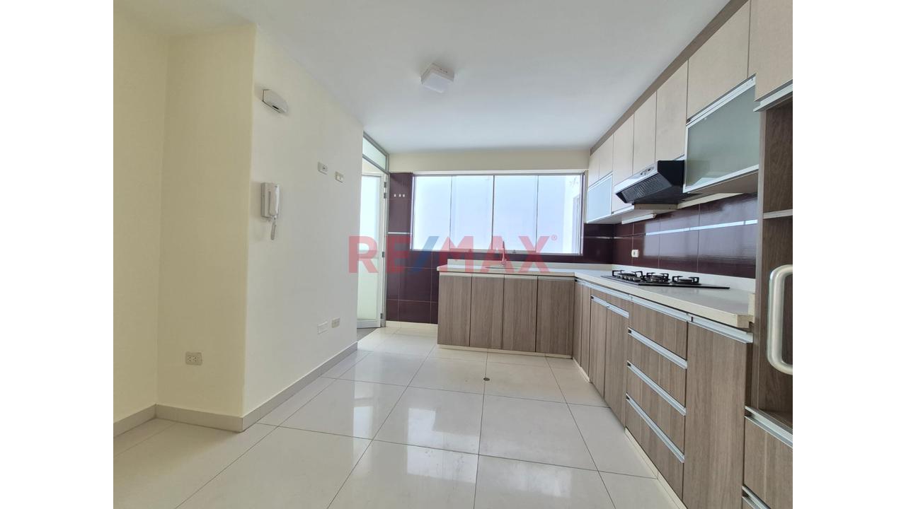 Departamento En Venta En Quinta Samay – 3.Er Piso - 12