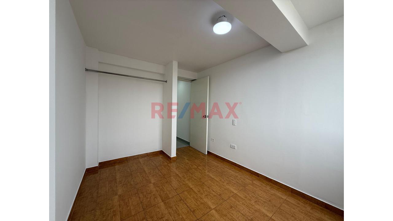 Alquiler Dpto 4To Piso 80M2 Surco - S/. 2100 — foto 9