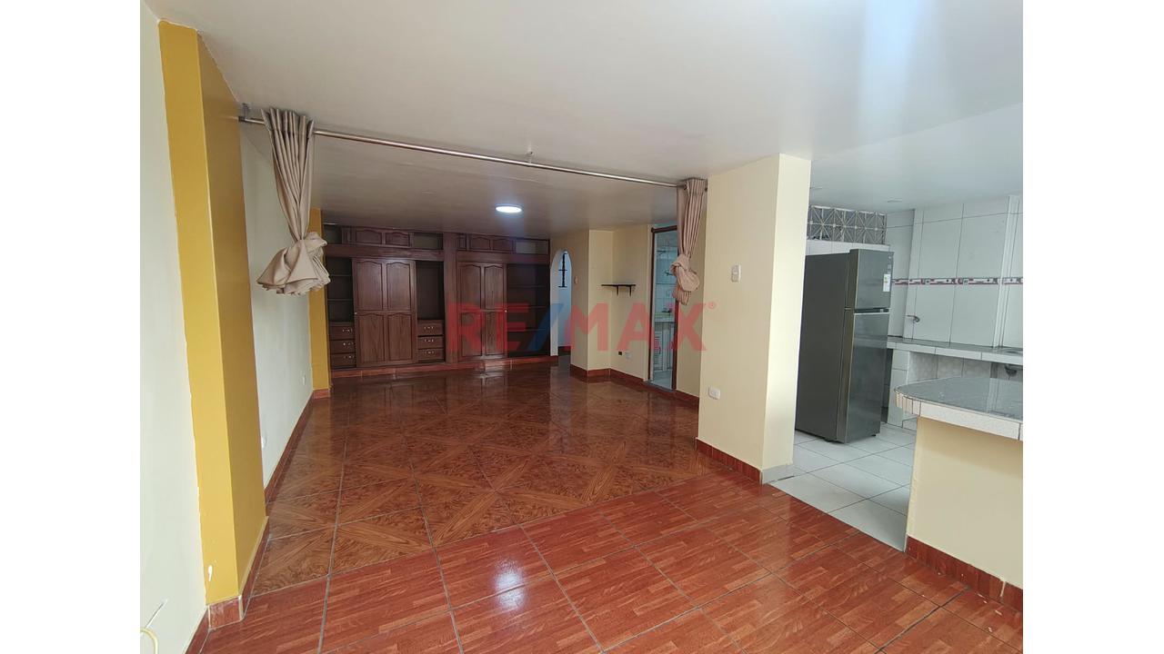 Se Alquila Minidepartamento En 2Do Piso En Urb. Previ- Los Olivos — foto 3