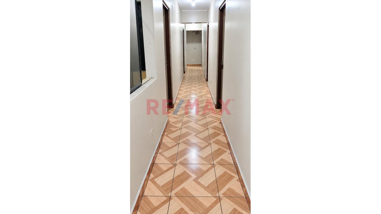 🏢 Local Comercial De 3 Pisos En Venta – San Juan De Miraflores - 3