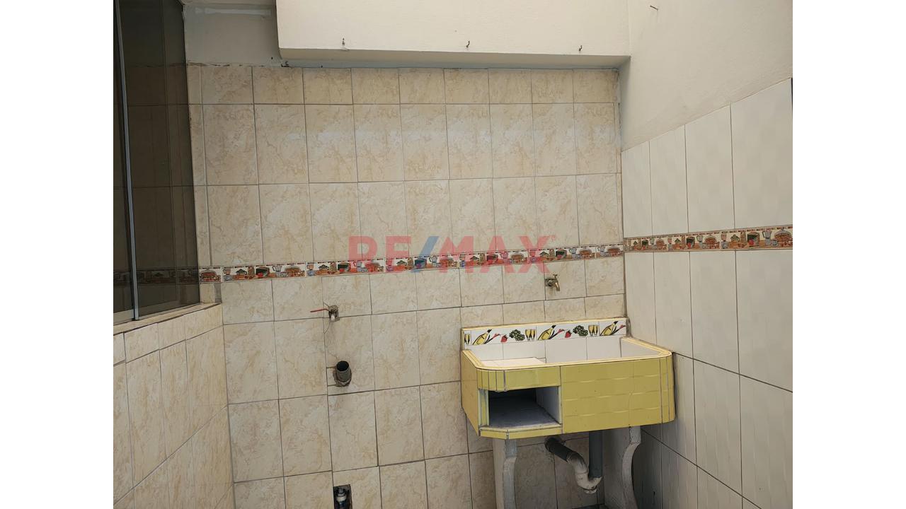 Se Alquila Minidepartamento En 3Er Piso, 2Dor-1Baño - 2