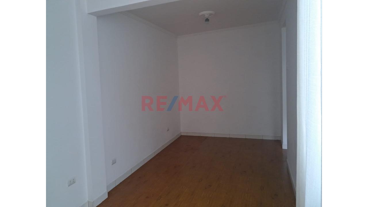 🏡 Departamento En Alquiler – Surco - 3