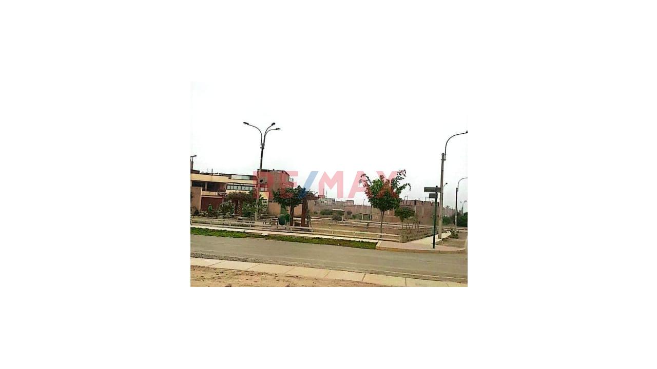 Venta De Terreno 105 M² Con Doble Acceso Hacia El Parque Y Calle - Carabayllo — foto 8