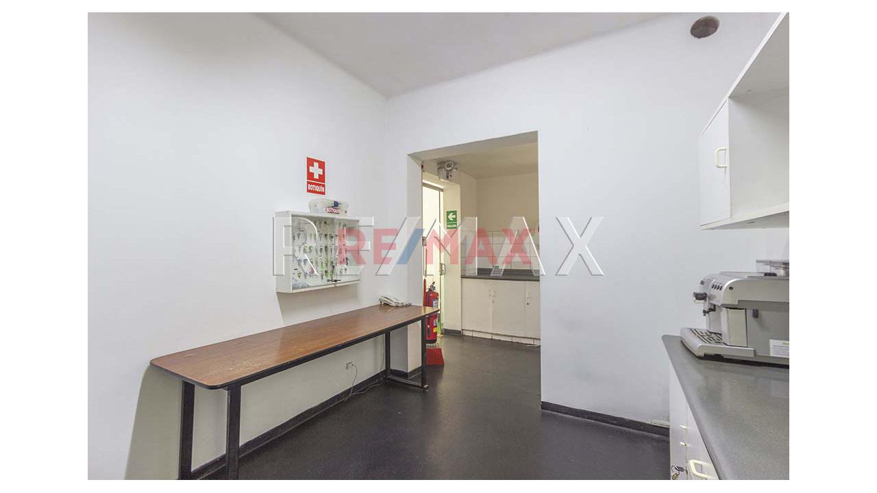 Se Vende Terreno De 797 M² En La Cdra. 29 De Av. Salaverry. 20.15 Ml De Frente. Ideal Para Proyecto. Terreno En Excelente Ubicación De San Isidro – Ideal Para Proyecto — foto 14
