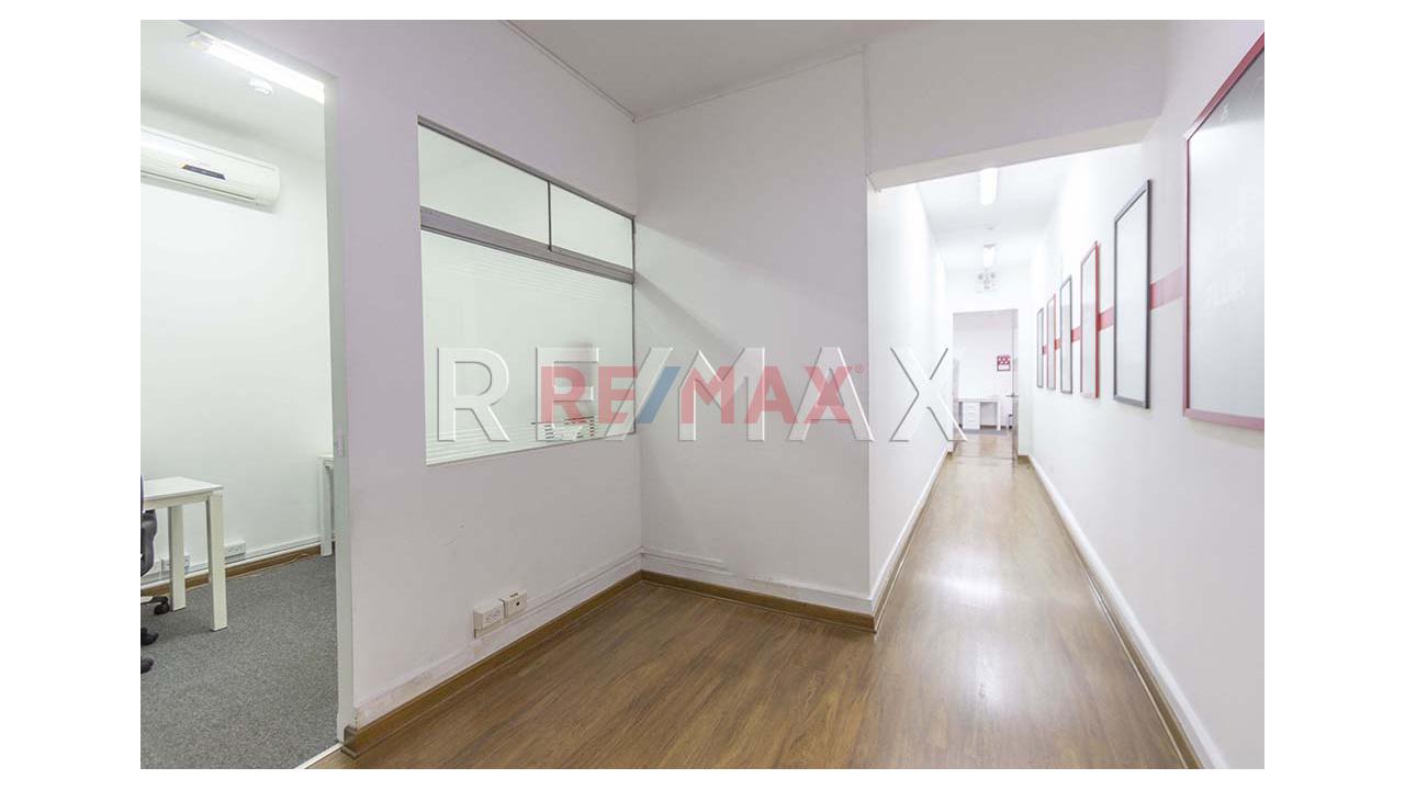 Se Vende Terreno De 797 M² En La Cdra. 29 De Av. Salaverry. 20.15 Ml De Frente. Ideal Para Proyecto. Terreno En Excelente Ubicación De San Isidro – Ideal Para Proyecto — foto 6