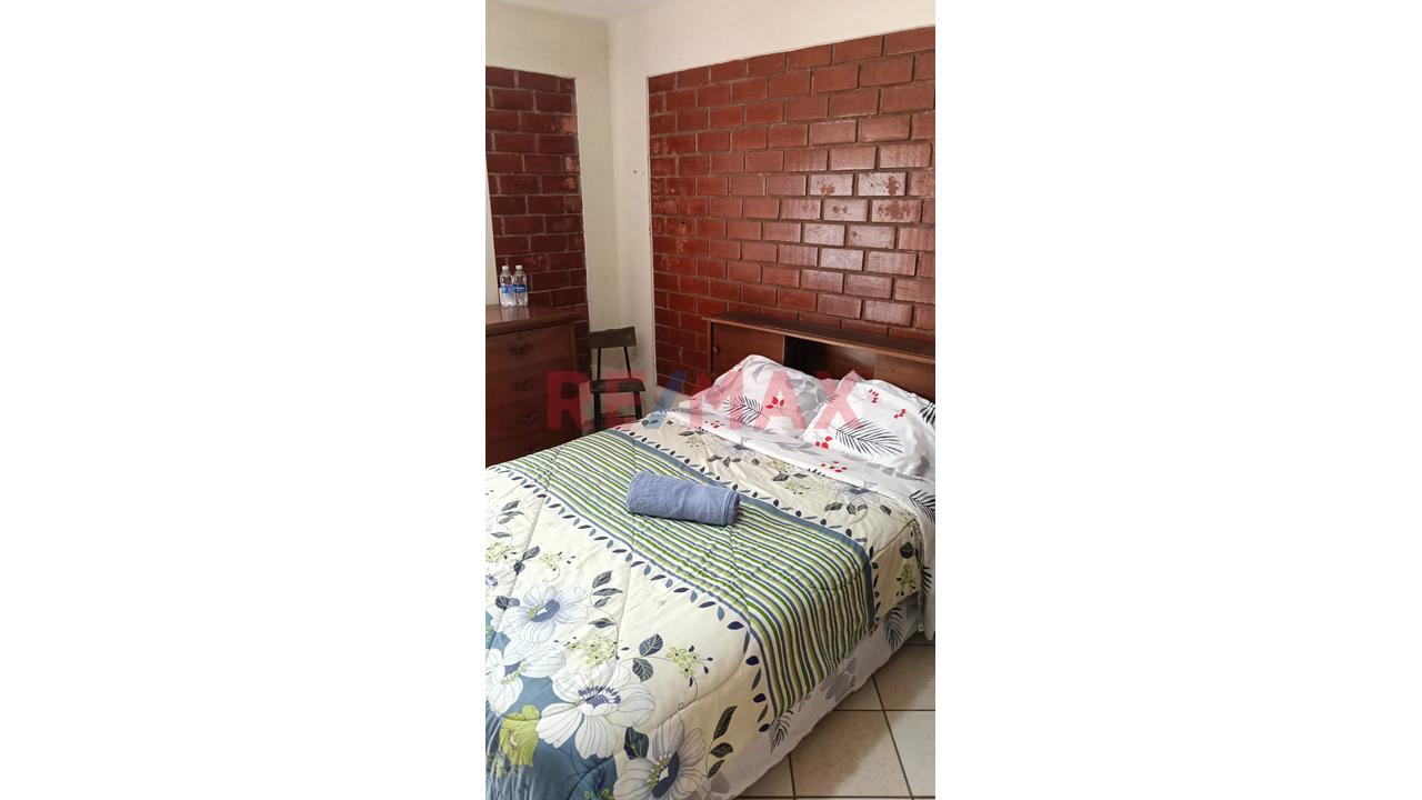 Vendo Acogedora Casa De Playa Con Gran Jardín Y Terraza En Balneario Santa Rosa - 2